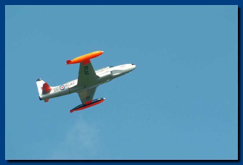 T33 2